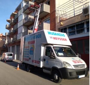 Mudanzas en Moncada y Reixach